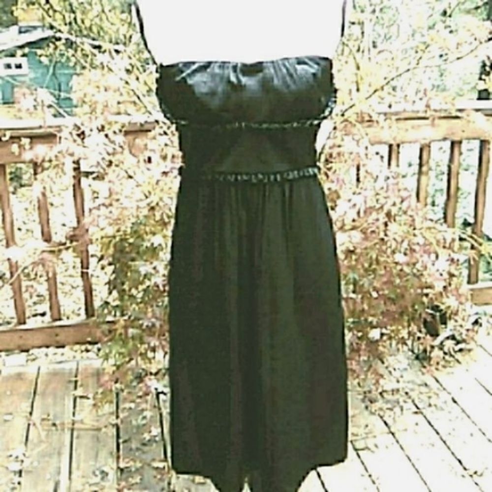 BCBGMAXAZRIA Strapless Evening Dress